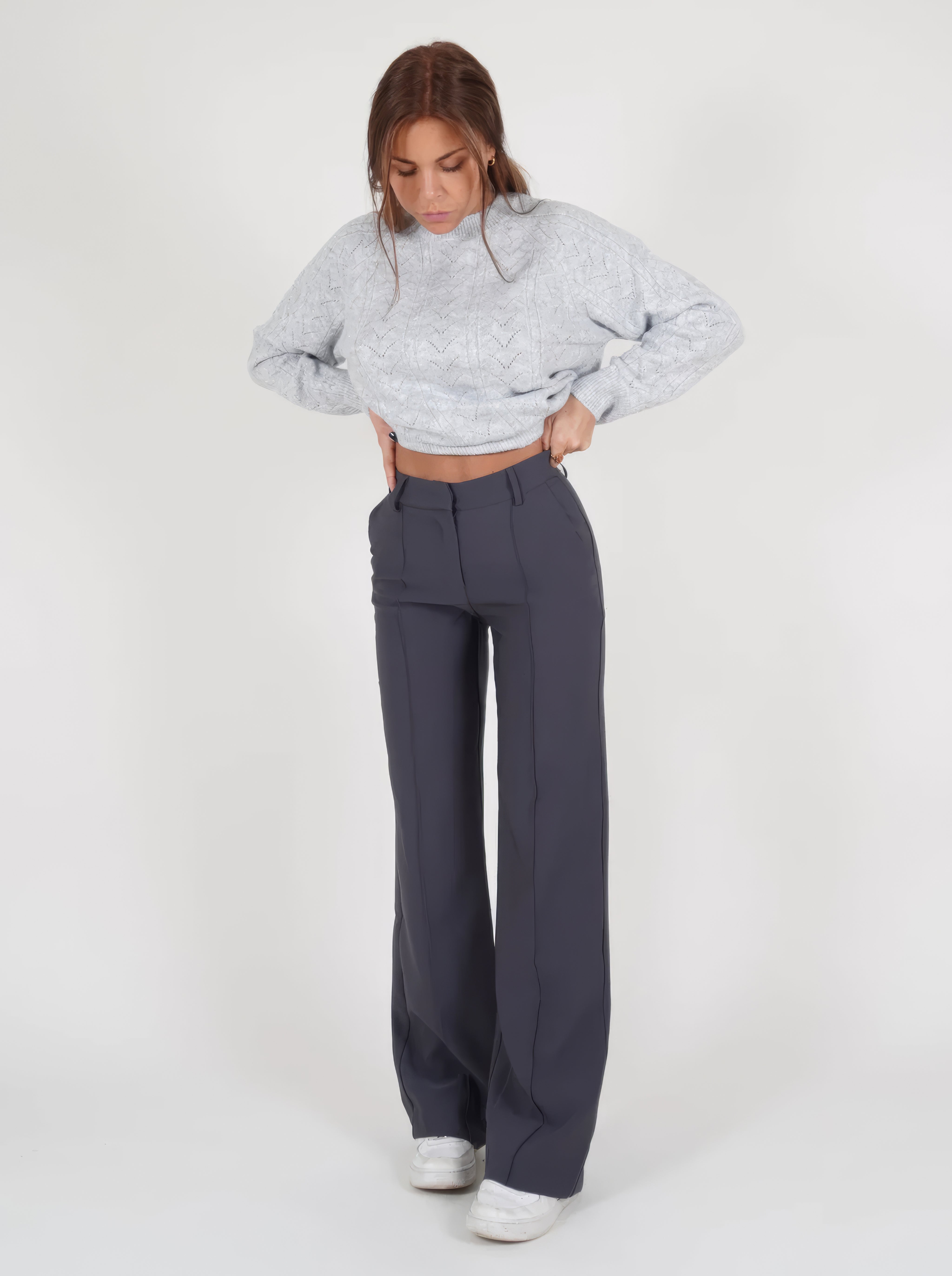 Elegant wide trousers