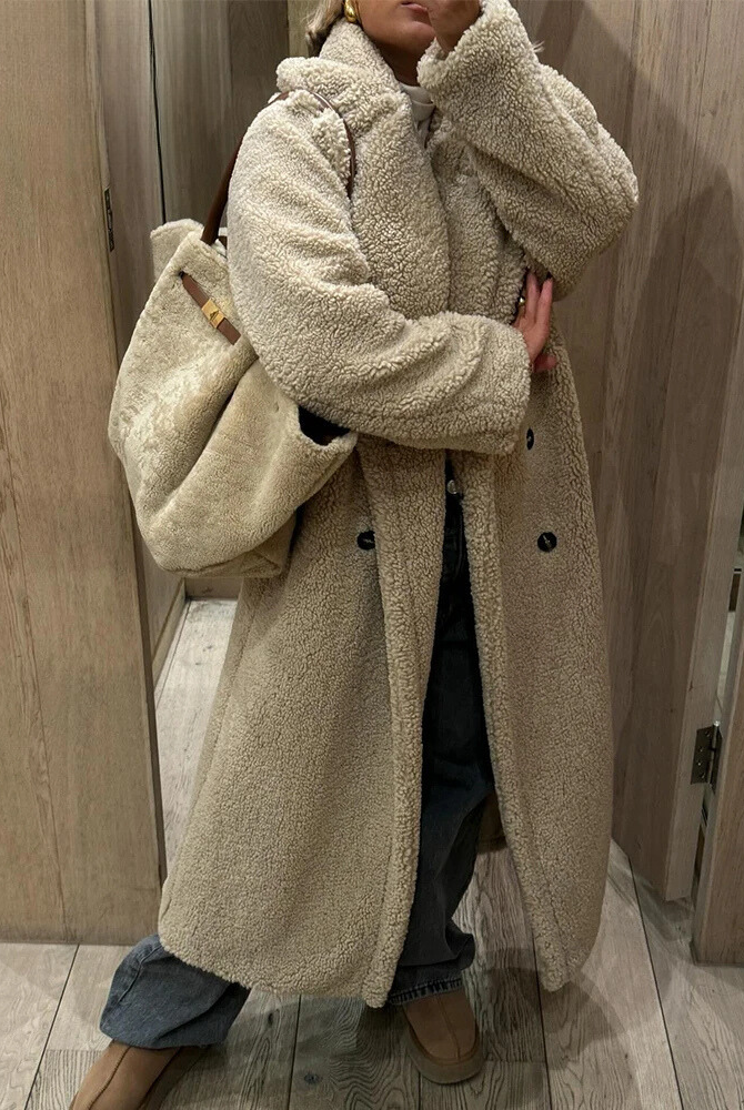 Long teddy coat