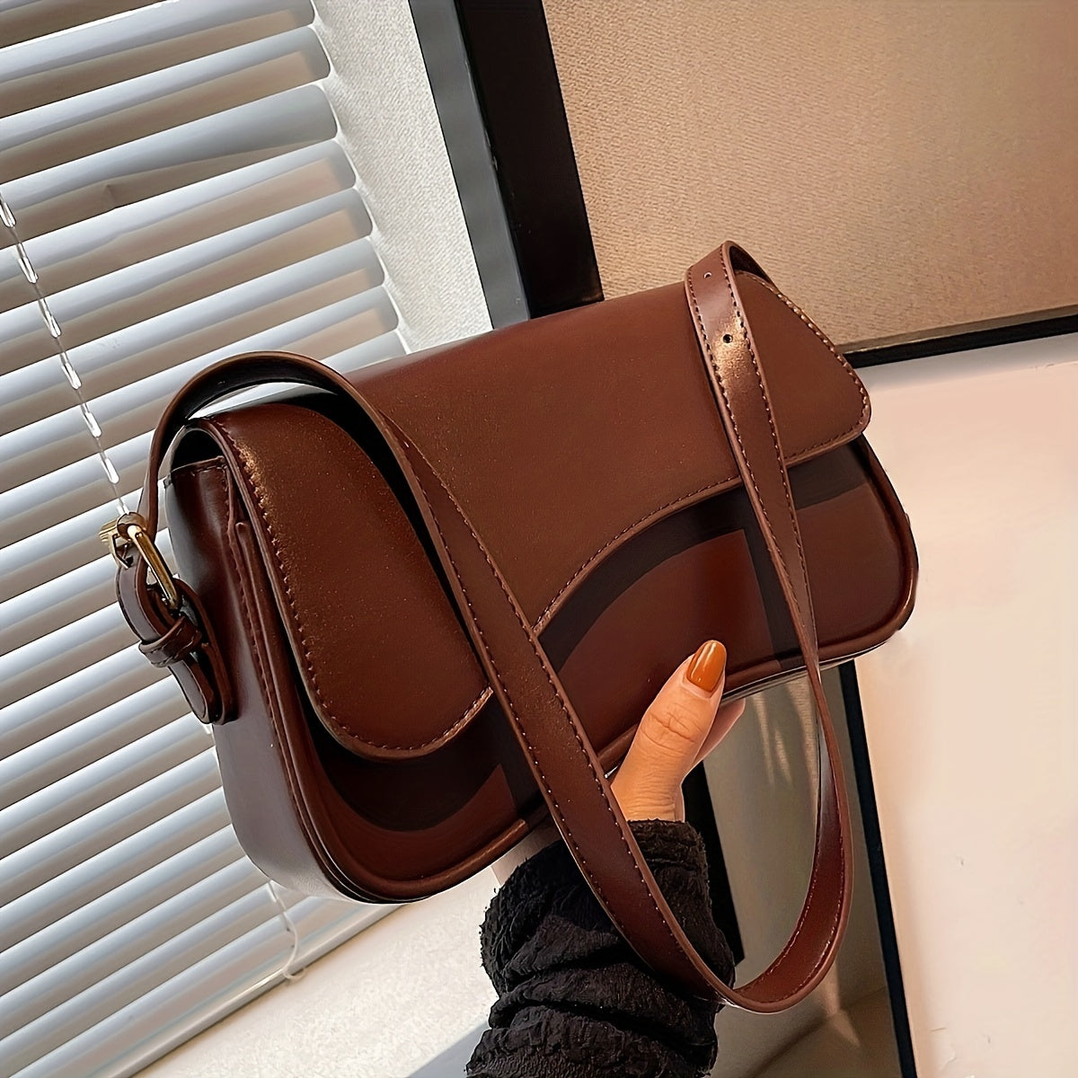 Classic shoulder bag